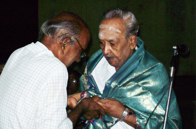 Prayer by N.Jaya prabha & Vidya soumi
