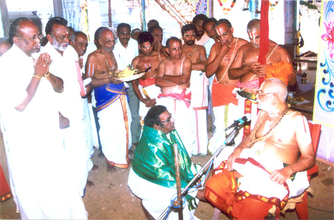 Click hHis Holiness Sri Sri Kaliyan Vanamaamalai Ramanuja Jeeyar Swamigal Honours D.A.Joseph