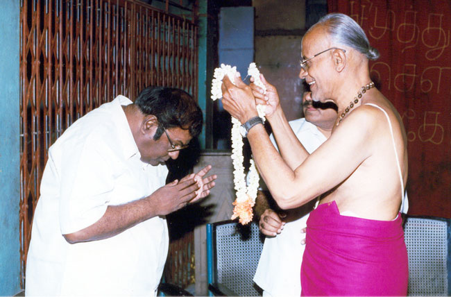 Dr. R. Arangarajan honours D.A.Joseph