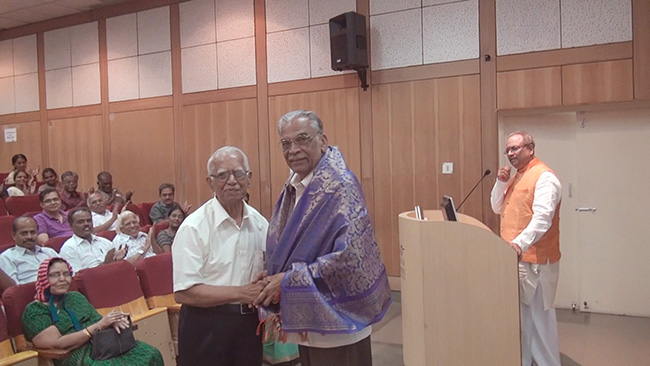 Dr. Namperumal one of the directors of Arvind Group of eye hospitals being honoured.